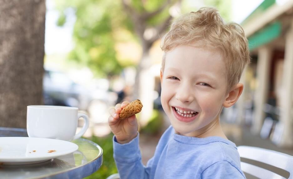 Pourquoi et comment développer l’auto-régulation alimentaire dès le plus jeune âge ? 