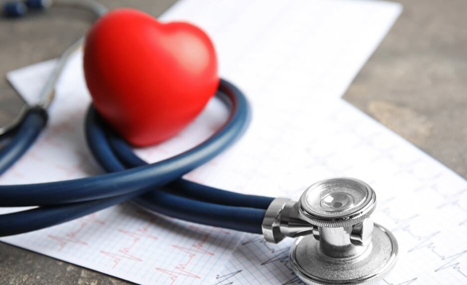 Sucres totaux et maladies chroniques : une relation méthodo-dépendante ?