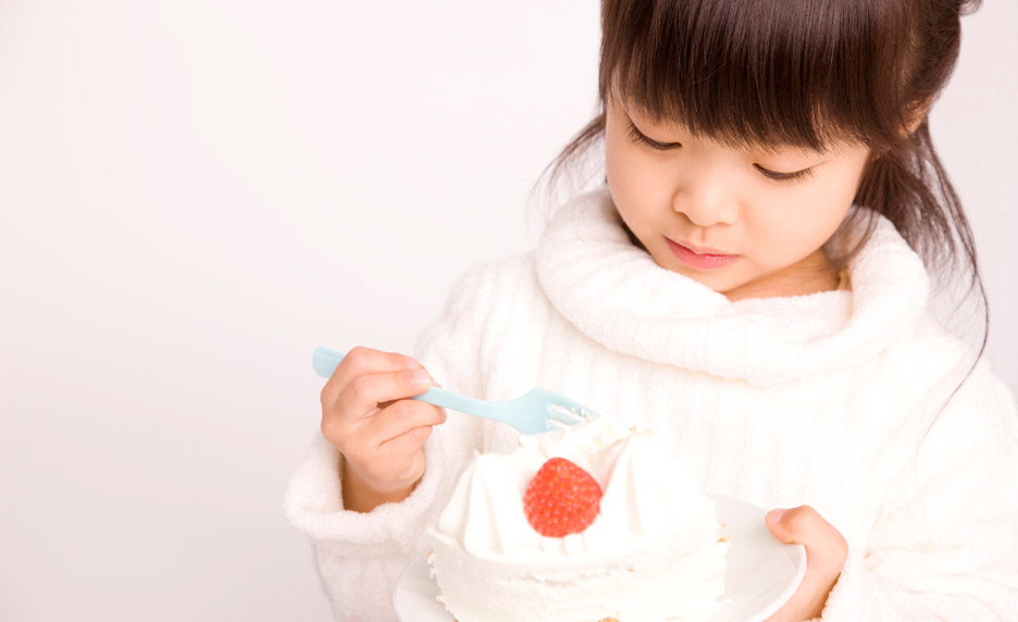 Une absence d'association entre les sucres libres et le poids des jeunes japonais 